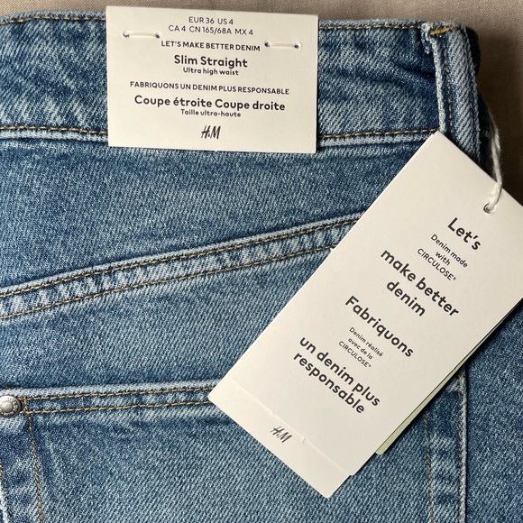 H&M Slim Straight Ultra High Waist Jeans - Picture 4 of 4